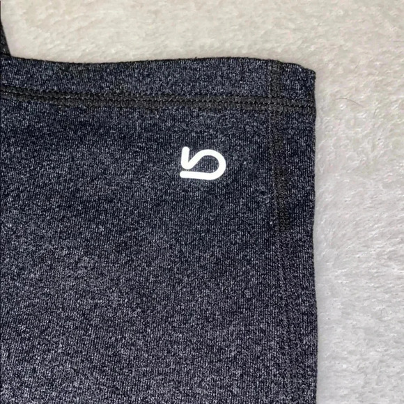 Gap Athletic Wear Cropped Leggings - Picture 2 of 6